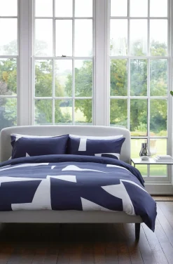 300 Thread Count Graphic Print Pillow Case Pair*Jasper Conran Online