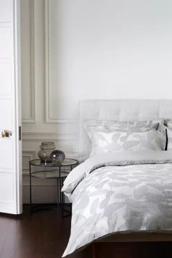 Abstract Leaf Jacquard Duvet Set*Jasper Conran Outlet