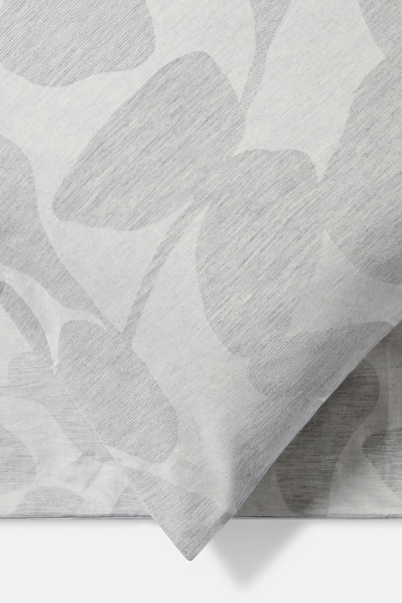Abstract Leaf Jacquard Duvet Set*Jasper Conran Outlet