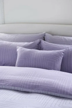 Dot To Dot Jacquard Pillow Case*Jasper Conran New